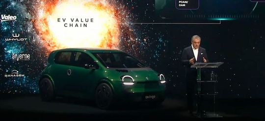 Der elektrischen Nachfolger für den Twingo erinnert an den Twingo I.(Bild:  Screenshot/https://events.renaultgroup.com/)