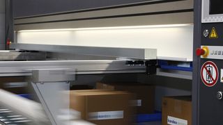 Das Kardex-Kolli-Kommissioniersystem ist ausgerichtet für Sortimente mit mindestens 300 bis 500 Produkten.  (Bild: Kardex Remstar)