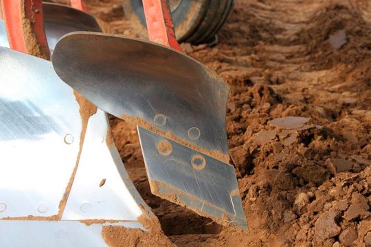 Neue Marktfelder beackern! Das Unternehmen Agricarb ist jetzt von Ceratizit übernommen worden. Die Franzosen kennen sich bestens mit sehr robusten, hartmetallverstärkten Verschleißteilen für die Agrarindustrie aus, was den österreichischen Zerspanungsspezialisten gut in die Zukunftsstrategie passt.(Bild:  Agricarb)