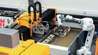 Zur Bearbeitung von Keramiktanks entwickelte Microstep eine Produktionslinie für die Marke Mondial, die zur Villeroy & Boch AG gehört.... (Microstep)