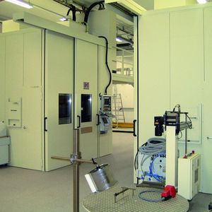Bild 4: Moderne Stanzlinie mit Peripherie. Bilder: GSU