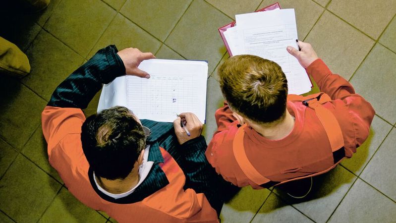 Die Inventur ist oft ein langwieriger Prozess, auf den die Mitarbeiter keine Lust haben. Inzwischen gibt es eine Reihe von digitalen Anwendungen, die die Inventur vereinfachen und den Aufwand deutlich reduzieren.(Bild:  Sarapinas Valery – adobe.stock.com)