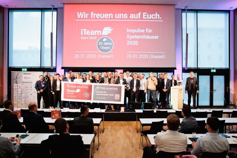 Erfolg ist eine Teamleistung, daher gilt das Dankeschön des iTeam-Teams und der Sponsorenpartnern auch allen.  (iTeam)