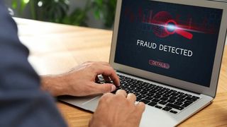 betrug-new-africa-adobestock-508599290-neu (Quelle: New Africa - Adobe Stock)