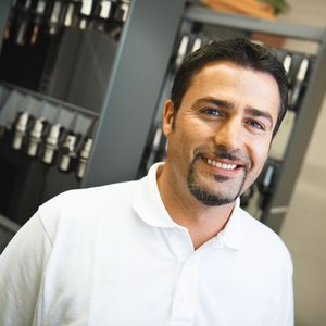 Giampaolo Roccatello, VP Sales Big Kaiser: «Der neue Base Master Red ist eine häufig verlangte Erweiterung unserer Familie von hochpräzisen Messgeräten.» 