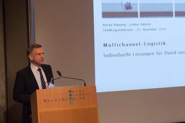 Lothar Hättich (Pierau Unternehmensberatung) verdeutlichte in seinem Vortrag die Anforderungen, die ein Multichannel-Vertrieb an eine flexible und wirtschaftliche Logistik stellt. (Bild: Team)