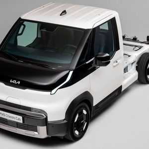 Der Kia PV5 ist jetzt als Fahrgestell erhältlich.(Bild:  Kia)