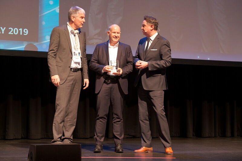 Auch Comnet freut sich über den Award „Best Reseller“. (Huawei)
