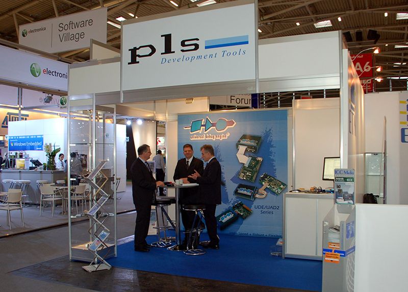 Stand_1_low_800.jpg ()