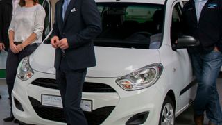 Der saarländische Kfz-Verband hat neue Fahrzeuge für Schulungszwecke erhalten. (Foto: Kfz-Verband)