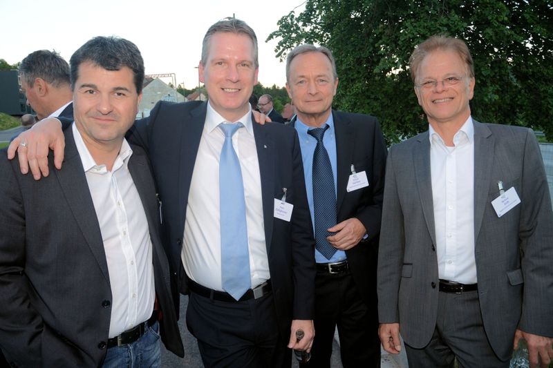V.l.n.r.: Tino Cafaro (The-Company.de), Peter Züllighoven (Herweck), Ronald Günther und Michael Orth (beide Gigaset). (IT-BUSINESS)