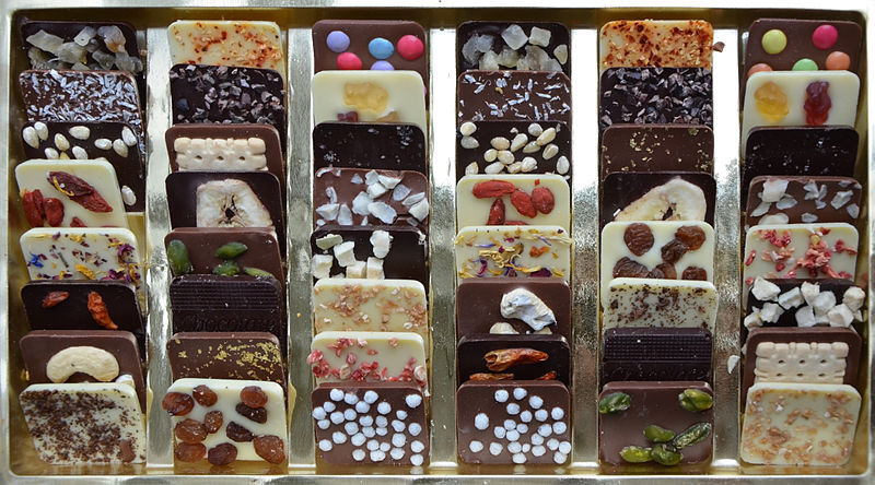 Jeder vierte Deutsche isst mindestens einmal pro Woche eine Tafel Schokolade. (Quelle: An-d; CC-BY-SA 3.0; (http://commons.wikimedia.org/wiki/File:Schokolade.jpg))