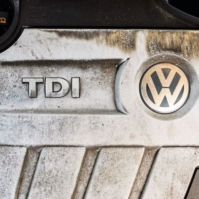 Die juristische Aufarbeitung des Betrugs bei Diesel-Motoren ist noch nicht zu Ende. Jetzt müssen sich Vertreter der zweiten Führungsebene verantworten. (Bild: Dr. Lehnen & Sinnig/Shanti Hesse (Shutterstock))