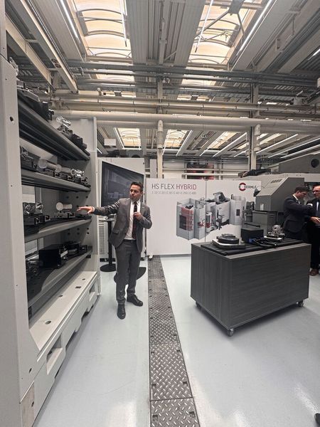 Impressionen vom Hermle Open House 2025. (Bild: VCG/Sonnenberg)