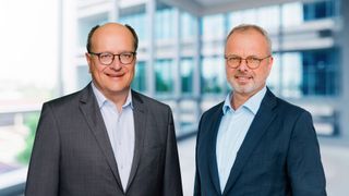 Martin Peters, Geschäftsführender Gesellschafter (links) und Jörg Steins, CEO Eberspächer Gruppe. (Bild: Eberspächer)