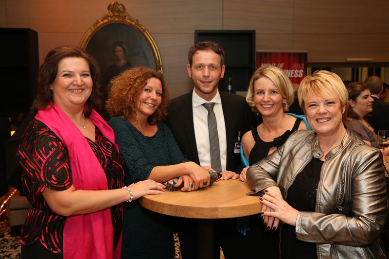 Ein super Team (v. l.): Lilli Kos, IT-BUSINESS, Andrea Volkhardt, ZyZEL, Guido Forsthövel, BenQ, Stephanie Steen, IT-BUSINESS, und Janet Spacey, Spacey PR (IT-BUSINESS)