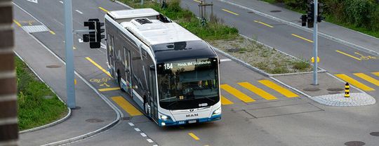 Dieselbusse umbauen statt ersetzen: Eine sinnvolle Alternative, zeigt eine Empa-Studie.(Bild:  Unsplash)