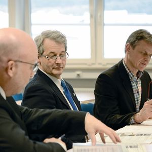 Höchste Konzentration: Bei 34 Kandidaten in insgesamt zehn Kategorien wurde während der mehrstündigen Jurysitzung Ende Januar eifrig diskutiert und bewertet.(Bild:  Stefanie Michel)