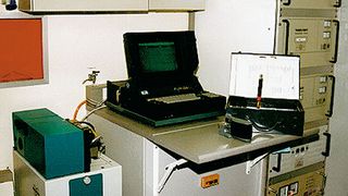 Abb.2: Der CG-MS-Arbeitsplatz im MOBLAB (Archiv: Vogel Business Media)