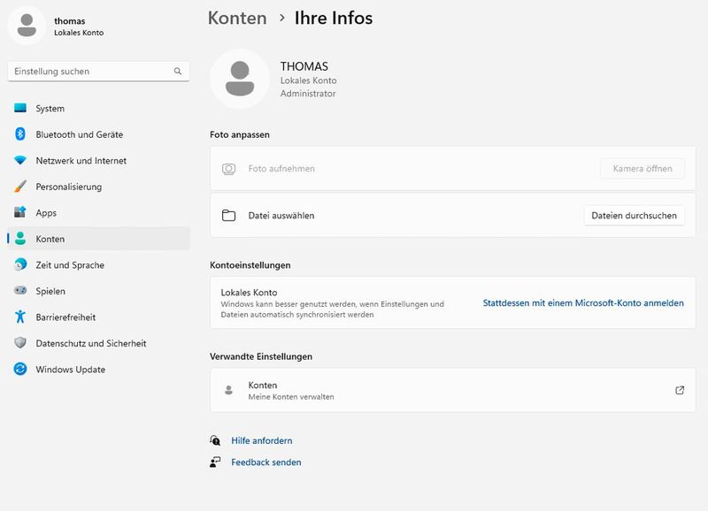 In den Einstellungen von Windows 11 ist aber auch ein umgekehrter Wechsel von einem lokalen Konto hin zu einem Microsoft-Konto möglich. (Bild: Joos - Microsoft)