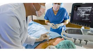 Sichere und zuverlässige Bedienung: Flüssigkeiten wie beispielsweise Ultraschallgel beeinträchtigen das Panel nicht. (Bild: Philips)