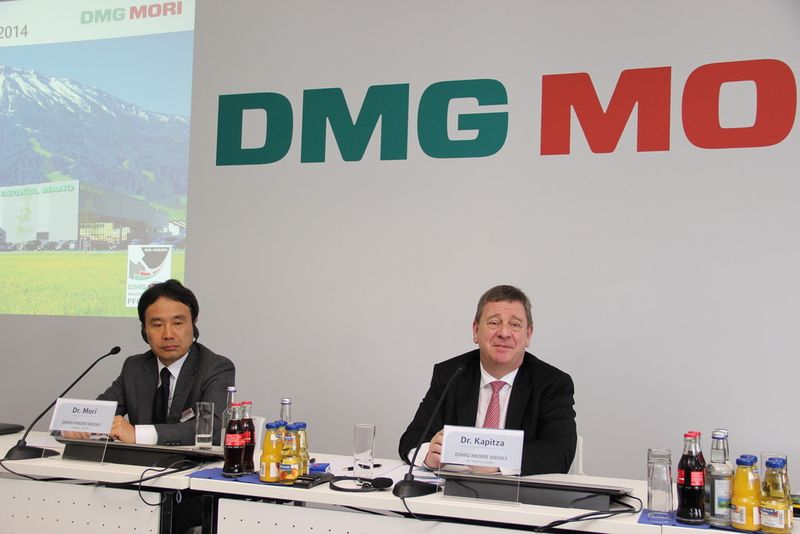 Mit Tempo in die Zukunft: Dr. Masahiko Mori (li.) und Dr. Rüdiger Kapitza treiben das Wachstum von DMG Mori Seiki voran. (Bild: Kroh)