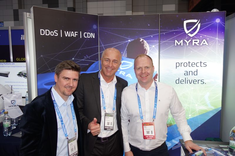 (v. l.) Markus Fritz, Rackspace, Michael Stapfer, noris network, und Paul Kaffsack, MYRA. (Bild: IT-BUSINESS)