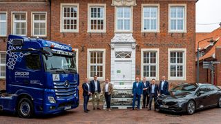 Die Fahrzeugwerke Lueg und die Deppe-Unternehmensgruppe gründen gemeinsam ein Joint Venture für Batterie-Recycling. (Bild: www.schoening-fotodesign.de)