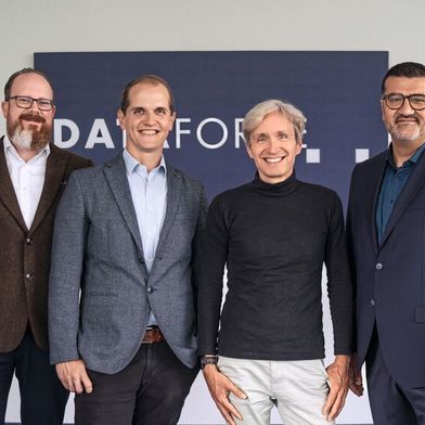 Die erweiterte Führung von Dataforce: (v.l.) Marcus Blum (CFO), Mirko Meyer-Wehmann (CIO), Marc Odinius (CEO), Levent Simal (CSO). (Bild: Dataforce)