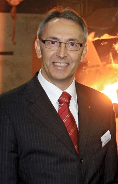 „Elektrospanner sind noch nicht energieeffizienter als  moderne hydraulische Spannsysteme“, bilanziert Hans-Joachim Molka, Geschäftsführer der Römheld GmbH in Laubach.  (Bild: Römheld)