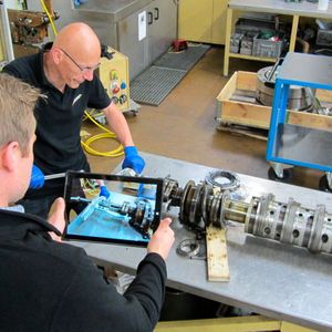 Für den Wissensautausch setzt das Assistenz-System Ambi-Wise setzt auf den Wissensschatz der Mitarbeiter.