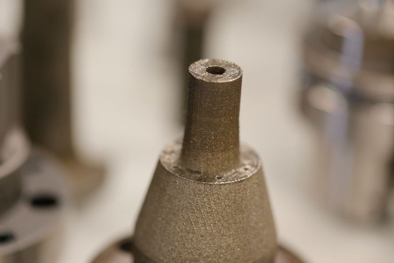 Im Rohzustand: Blick auf die Spannsysteme die Mapal heute in additiver Fertigung realsiert.  (Matthias Böhm)