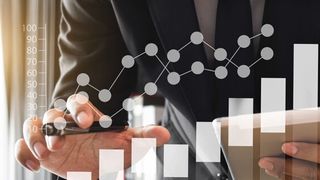 Mit Containertechnologie, Migrationscode und Technologieplattformen lassen sich auch Analytics-Anwendungen unproblematisch in die Cloud verlagern. (© mrmohock - stock.adobe.com)