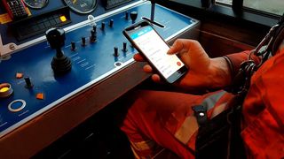 Lokführer können mit der neuen App Aufträge direkt selbst im System bestätigen. (Thyssenkrupp)