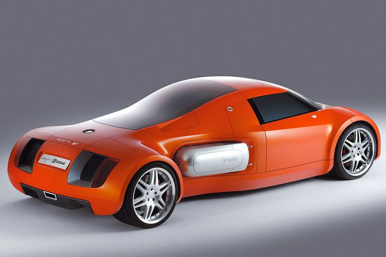 Die seitlichen, silberfarbenen Boxen sind als abnehmbarer Stauraum gedacht. (Foto: Edag)