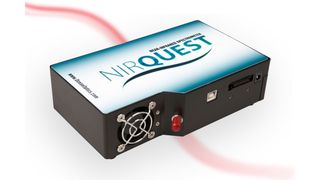 Das NIRQuest 512-2.2 besitzt eine Empfindlichkeit von 900-2200 nm.  (Bild: Ocean Optics)