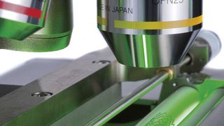 Inspektion eines Nitinol-Stents mit dem System Q six von Sensofar Medical. (Bild: Sensofar Medical)