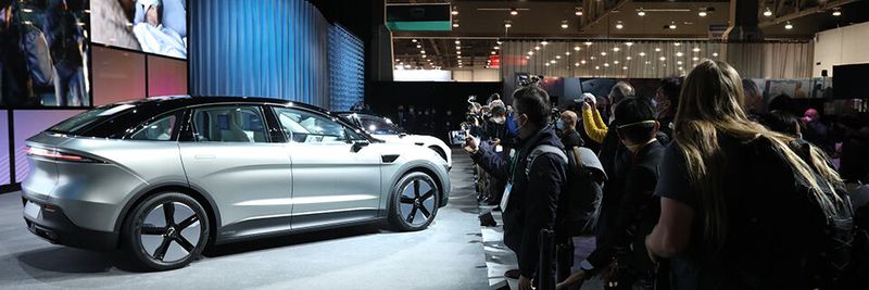 Die Consumer Electronics Show – CES – hat sich längst zu einer themenübergreifenden Messe und einer „Muss“-Veranstaltung auch für das Enterprise Business entwickelt. Foto von 2022. Die Consumer Electronics Show – CES – hat sich längst zu einer themenübergreifenden Messe und einer „Muss“-Veranstaltung auch für das Enterprise Business entwickelt. Foto von 2022.