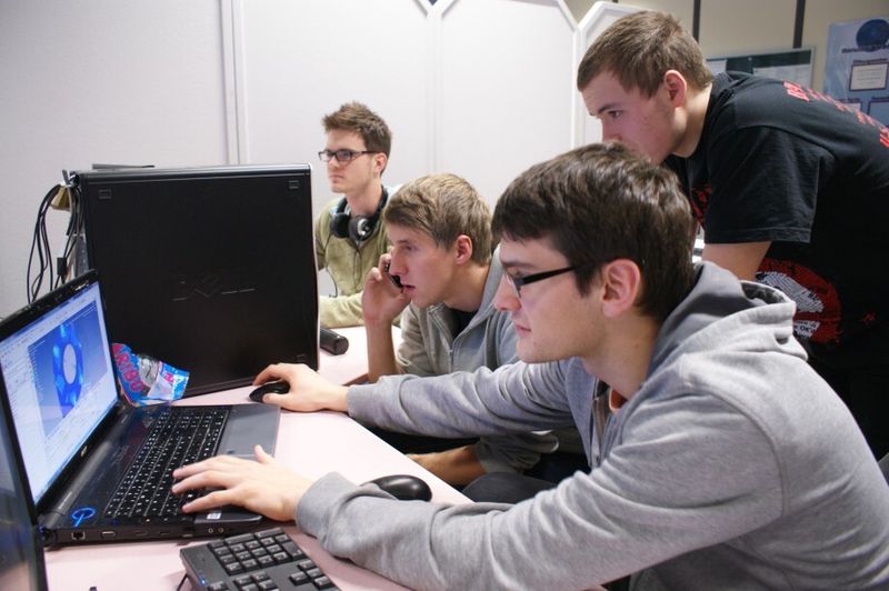 Das Green-Team als bestes deutsches Team rangiert auf Platz 3 der Weltrangliste und hält den Weltrekord in der Beschleunigung (von 0-100 km/h in 2,68 Sek.). (Bild: Green-Team)