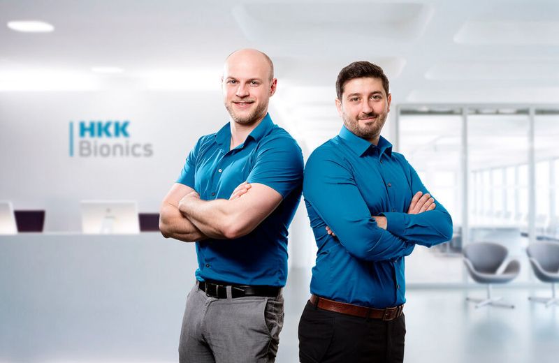 2017 gründeten die beiden Studienfreunde Dominik Hepp (links) und Tobias Knobloch (rechts) das Start-up HKK Bionics. (HKK Bionics)