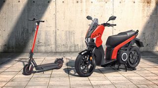 Seat Mó nimmt Fahrt auf: 100 Händler vertreiben E-Kickscooter 65 und E-Roller 125. (Bild: Seat)