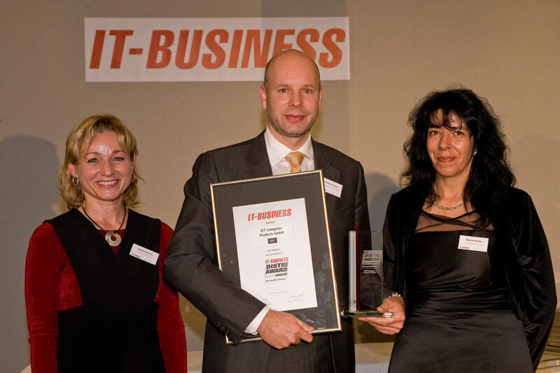 Andreas Jansen von Jet Computer bei der Verleihung des Silber-Awards in der Kategorie Spezial-Distribution. (Archiv: Vogel Business Media)