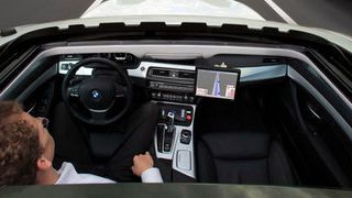 BMW, Intel und Mobileye haben Delphi als neuen Entwicklungspartner und Systemintegrator für ihre Plattform zum automatisierten Fahren angekündigt. (BMW)