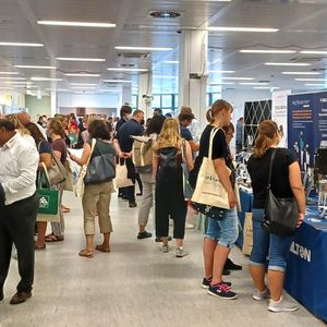 Impressionen der LAB-SUPPLY Hamburg 2022.    Mehr Infos zu den kommenden LAB-SUPPLY-Messen finden Sie auf www.lab-supply.info.  (LABORPRAXIS)