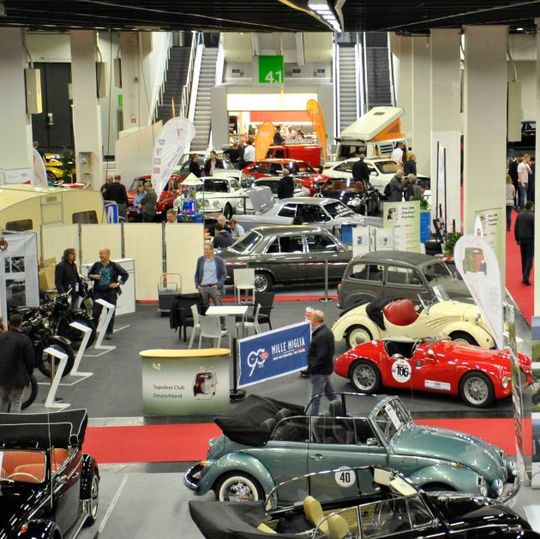 Die „Retro Classics“ gibt es jetzt an drei Standorten: nach Stuttgart und Nürnberg jetzt erstmals auch in Köln.(Bild:  Dominsky)