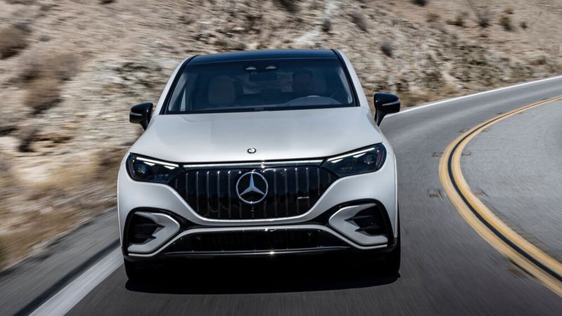 Der elektrischen Mercedes-Benz EQE SUV gibt es auch als AMG-Version. Der elektrischen Mercedes-Benz EQE SUV gibt es auch als AMG-Version.
