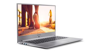 Augenschonend: der matte Bildschirm des Medion Akoya P15648 reflektiert keine Gegenstände oder Lichtquellen in der Nähe. (Medion)