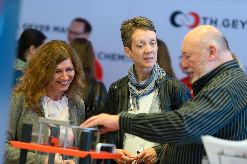 ...   Mehr Infos zu den kommenden LAB-SUPPLY-Messen finden Sie auf www.lab-supply.info (Bild: Stefan Stark)