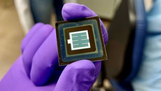 Perowskit-Photovoltaik industriell fertigen: Forscher entwickeln skalierbares Verfahren. (Bild: Alexander Diercks, KIT)