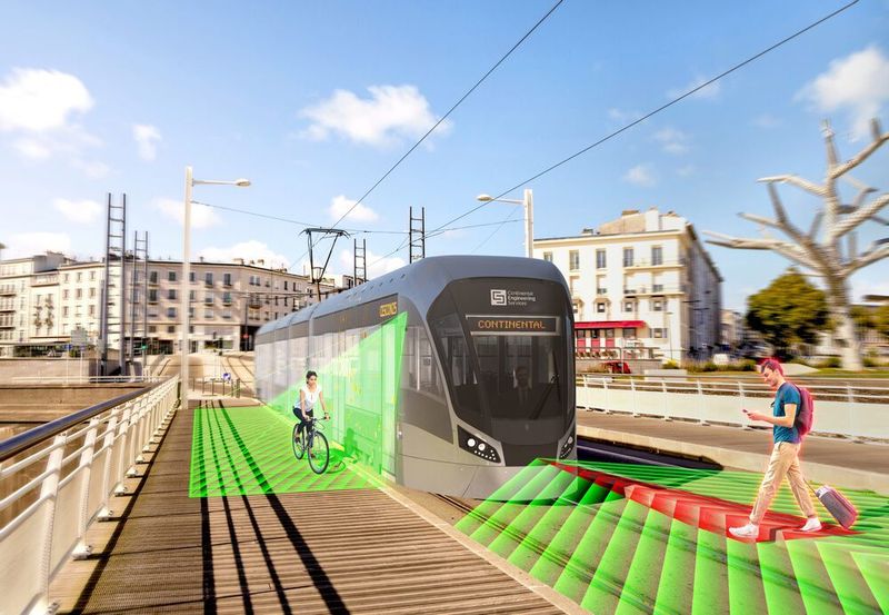 Das neue Head-up-Display soll ein Plus an Sicherheit und Komfort in Schienenfahrzeugen sorgen. (Continental)